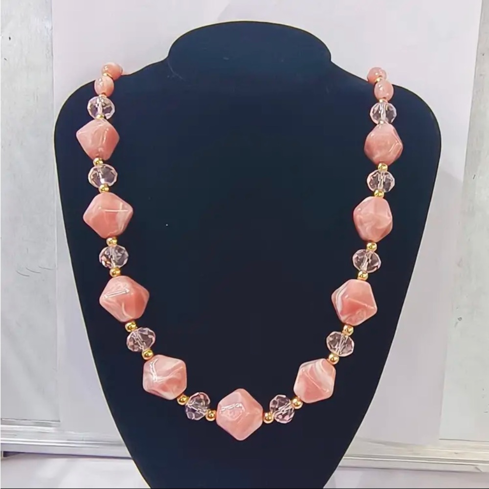 Elegant Pink Beaded Necklace